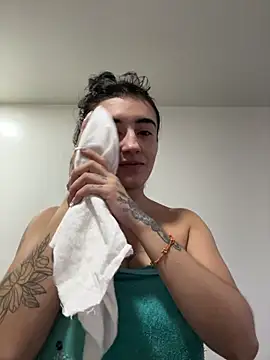 Snapshot of JennaNovva chatting on 07-22-26, 11:13 JennaNovva online show from 07-22-26, 11:13