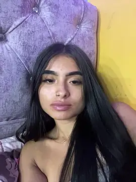 Snapshot of Samantha_098 chatting on 07-05-26, 02:07 Samantha 098 online show from 07-05-26, 02:07