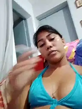 Snapshot of indiazinha__ chatting on 07-01-26, 06:15 indiazinha online show from 07-01-26, 06:15