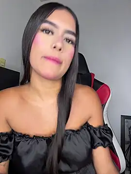 Snapshot of Ari_3007 chatting on 07-20-26, 03:32 Ari 3007 online show from 07-20-26, 03:32