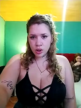 Snapshot of chula79 chatting on 07-18-26, 04:05 chula79 online show from 07-18-26, 04:05