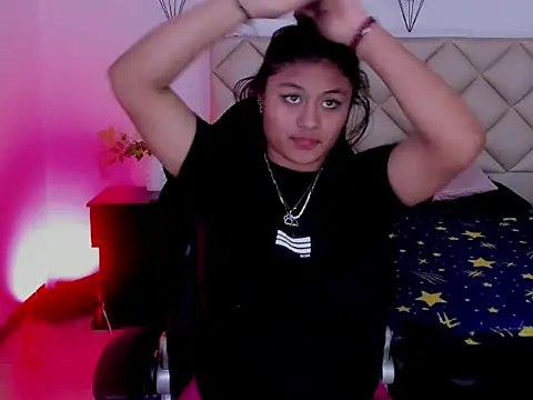Snapshot of LexiSttar chatting on 07-18-26, 12:20 LexiSttar online show from 07-18-26, 12:20