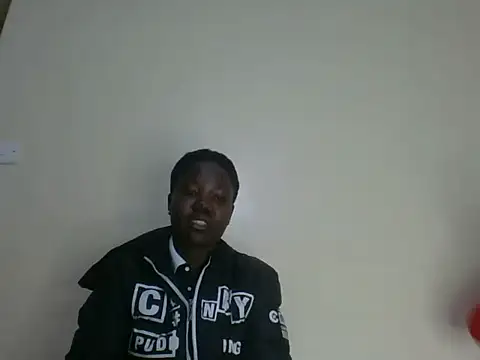 Snapshot of Queen_tash chatting on 06-22-26, 11:35 Queen tash online show from 06-22-26, 11:35