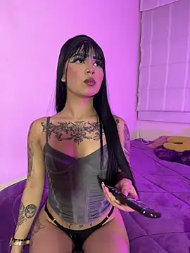 -Brittanny online show from 07-25-26, 01:04
