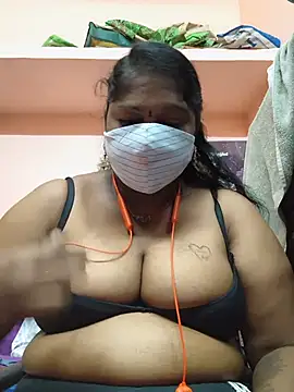 Snapshot of yalini1431 chatting on 07-02-26, 07:31 yalini1431 online show from 07-02-26, 07:31