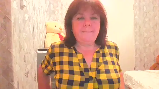 Snapshot of HannahAna39 chatting on 08-08-26, 05:26 HannahAna39 online show from 08-08-26, 05:26