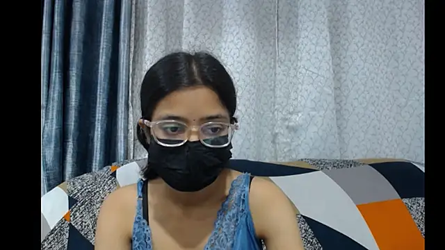 Snapshot of Misty_09 chatting on 07-25-26, 03:26 Misty 09 online show from 07-25-26, 03:26