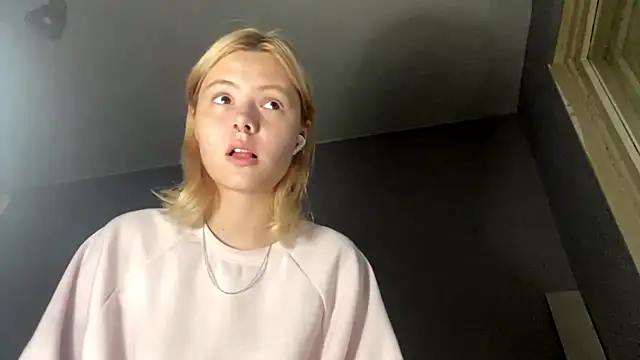 Snapshot of Jeneienal_1 chatting on 07-09-26, 03:16 Jeneienal 1 online show from 07-09-26, 03:16