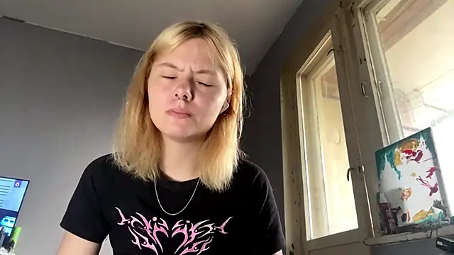 Snapshot of Jeneienal_1 chatting on 07-11-26, 02:42 Jeneienal 1 online show from 07-11-26, 02:42