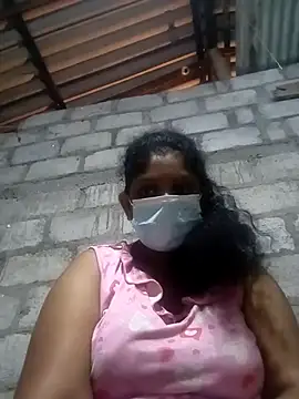 Snapshot of wildtulip0 chatting on 08-07-26, 10:34 wildtulip0 online show from 08-07-26, 10:34