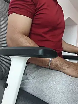 8inch hunk19 online show from 08-04-26, 06:05