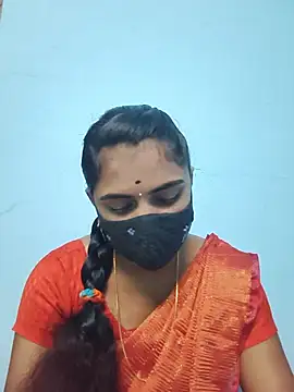 Snapshot of Megavarthinii chatting on 07-08-26, 03:27 Megavarthinii online show from 07-08-26, 03:27