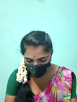 Snapshot of Megavarthinii chatting on 07-11-26, 02:09 Megavarthinii online show from 07-11-26, 02:09