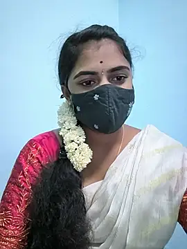Snapshot of Megavarthinii chatting on 07-18-26, 03:22 Megavarthinii online show from 07-18-26, 03:22