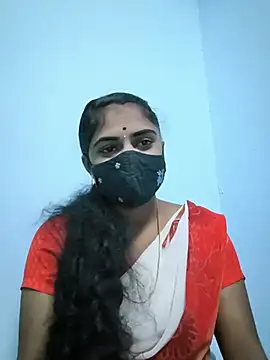 Snapshot of Megavarthinii chatting on 07-20-26, 03:43 Megavarthinii online show from 07-20-26, 03:43