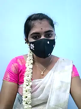Snapshot of Megavarthinii chatting on 07-31-26, 03:44 Megavarthinii online show from 07-31-26, 03:44