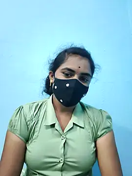 Snapshot of Megavarthinii chatting on 08-02-26, 04:33 Megavarthinii online show from 08-02-26, 04:33