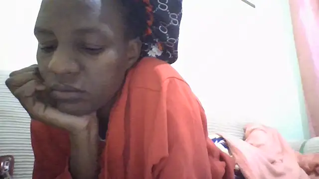 Snapshot of Savannah_Leex chatting on 06-30-26, 12:39 Savannah Leex online show from 06-30-26, 12:39