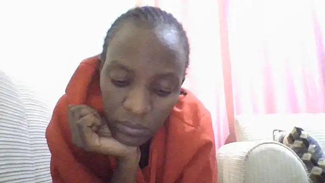 Snapshot of Savannah_Leex chatting on 07-19-26, 06:00 Savannah Leex online show from 07-19-26, 06:00