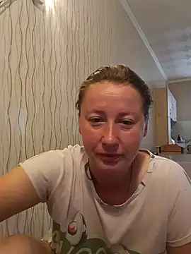 Snapshot of Karina2137 chatting on 07-18-26, 04:38 Karina2137 online show from 07-18-26, 04:38