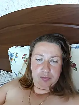 Snapshot of Karina2137 chatting on 08-01-26, 12:37 Karina2137 online show from 08-01-26, 12:37