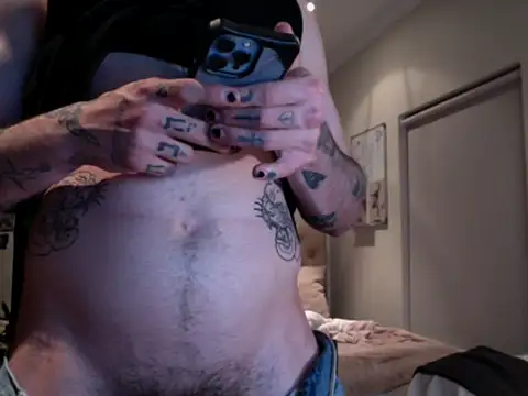 Snapshot of NAUGHTYSHAUDY chatting on 06-24-26, 07:57 NAUGHTYSHAUDY online show from 06-24-26, 07:57