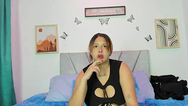 CamilaStartt online show from 06-27-26, 04:17