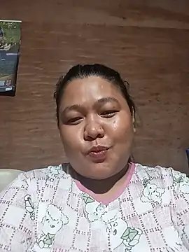 Snapshot of Glamourous_Smile16 chatting on 07-11-26, 12:30 Glamourous Smile16 online show from 07-11-26, 12:30