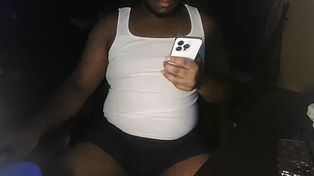 Snapshot of black1_Lotion2 chatting on 06-25-26, 11:42 black1 Lotion2 online show from 06-25-26, 11:42