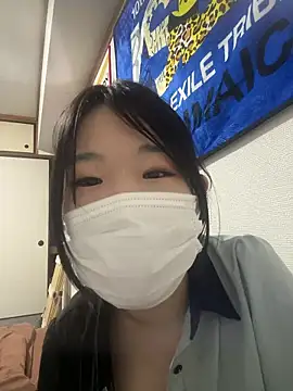 Snapshot of Mashiro0922 chatting on 07-05-26, 04:19 Mashiro0922 online show from 07-05-26, 04:19