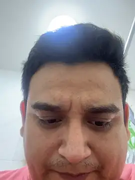 Snapshot of Gian98luck chatting on 06-27-26, 07:13 Gian98luck online show from 06-27-26, 07:13