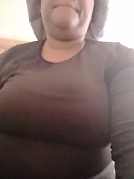 Snapshot of Thetlaxxx123 chatting on 07-02-26, 11:05 Thetlaxxx123 online show from 07-02-26, 11:05