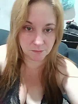 Snapshot of gatalora chatting on 07-03-26, 03:02 gatalora online show from 07-03-26, 03:02