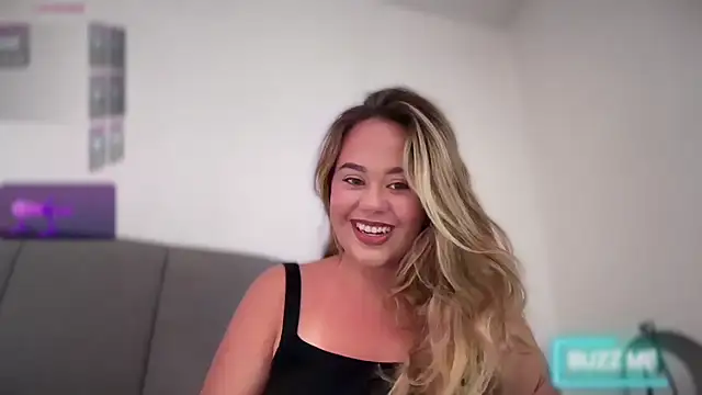 miss-sophiexo online show from 06-30-26, 03:13