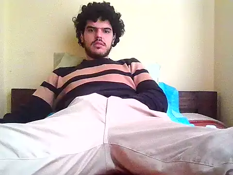 Snapshot of Hectorssuarez chatting on 07-10-26, 05:26 Hectorssuarez online show from 07-10-26, 05:26