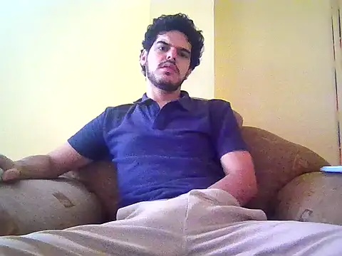 Snapshot of Hectorssuarez chatting on 07-13-26, 01:25 Hectorssuarez online show from 07-13-26, 01:25