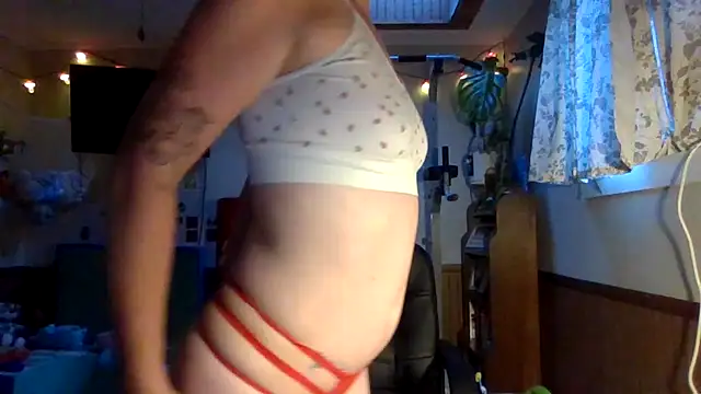 Snapshot of lillexxxylover chatting on 07-04-26, 12:50 lillexxxylover online show from 07-04-26, 12:50