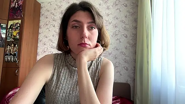 Snapshot of GinnyDrews chatting on 07-24-26, 07:39 GinnyDrews online show from 07-24-26, 07:39