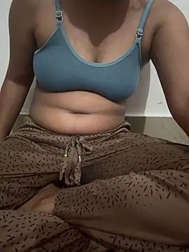 Snapshot of KHUSHISINGH_ chatting on 06-30-26, 03:57 KHUSHISINGH online show from 06-30-26, 03:57
