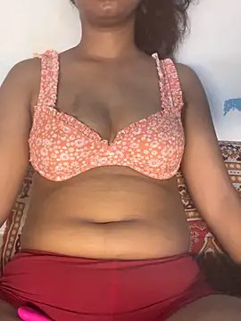 Snapshot of KHUSHISINGH_ chatting on 07-01-26, 07:32 KHUSHISINGH online show from 07-01-26, 07:32