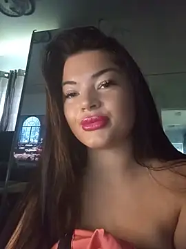 Curveyqueenn online show from 07-03-26, 01:39