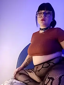 Snapshot of Raven_moon chatting on 07-16-26, 10:10 Raven moon online show from 07-16-26, 10:10