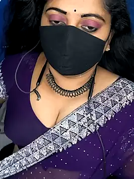 Snapshot of Your-Nitya chatting on 07-10-26, 05:04 Your-Nitya online show from 07-10-26, 05:04