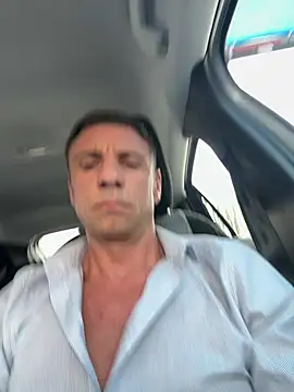 Snapshot of Pierluigi78 chatting on 07-01-26, 09:00 Pierluigi78 online show from 07-01-26, 09:00