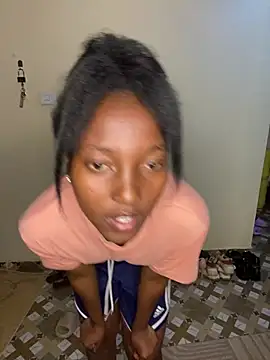 hotgal222 online show from 07-11-26, 05:37