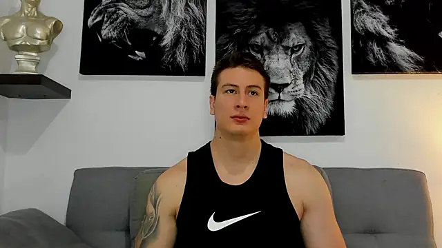 AlexHarrington online show from 07-08-26, 01:54