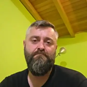Snapshot of diablogallego82 chatting on 07-18-26, 12:37 diablogallego82 online show from 07-18-26, 12:37