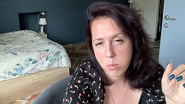 Snapshot of Hannah_ocean chatting on 07-03-26, 02:34 Hannah ocean online show from 07-03-26, 02:34