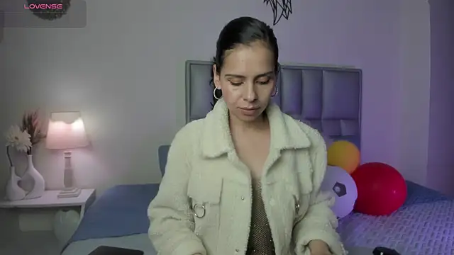 Snapshot of Bianca_Vibe chatting on 07-08-26, 02:32 Bianca Vibe online show from 07-08-26, 02:32