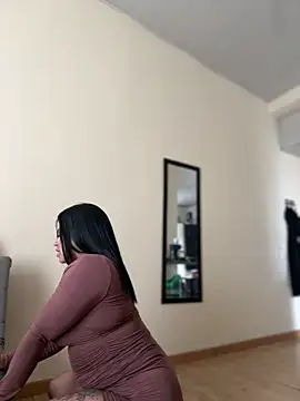 AliceStarshine online show from 10-28-25, 01:58